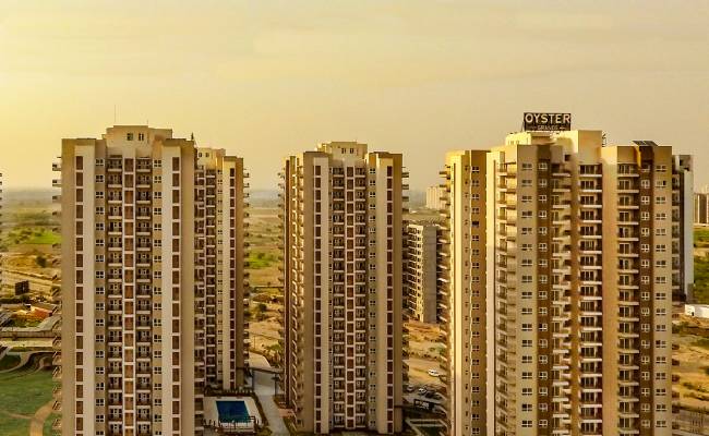 M2K Adani Oyster Grande